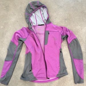 Mountain Hardwear small zip up hoody